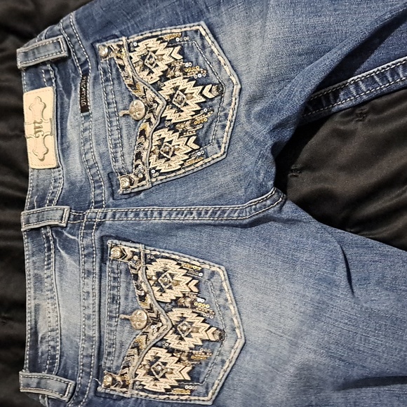 Jeans - Picture 2 of 2